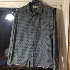 Men’s blue and green long sleeve.